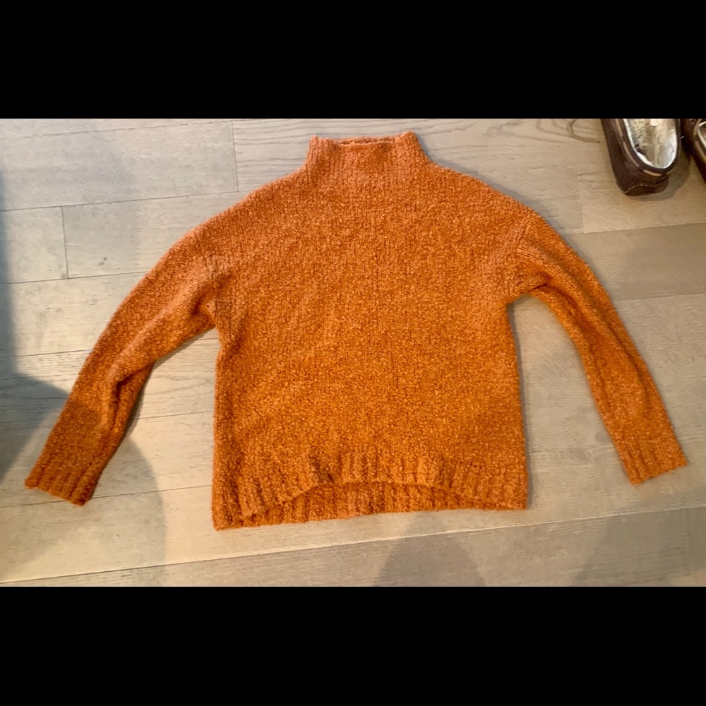 Sweater - Picture 2 of 2